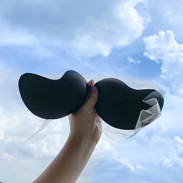 Soft Embrace Adhesive Bra – Comfort Meets Invisible Lift